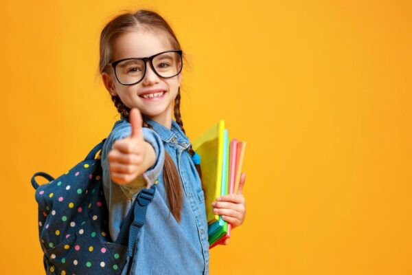 Cum să îi ajutăm pe copii să-și crească încrederea în sine prin activități practice
