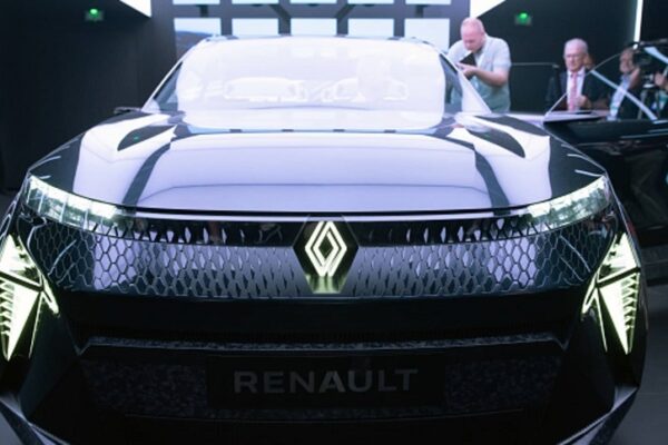 Renault group oferă din nou acțiuni gratuite angajaților