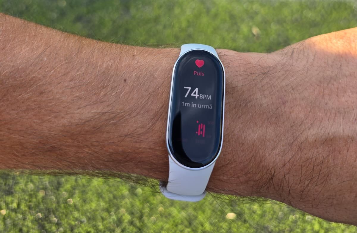 Xiaomi Smart Band 10 