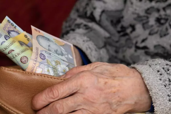 Schimbări majore pentru pensionari de la 1 august 2026!
