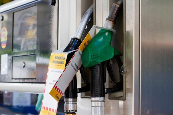 România, pe primul loc în UE la scumpirea carburanților