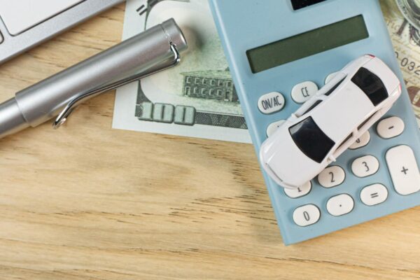 Deductibilitatea cheltuielilor auto: când e integrală și când e limitată