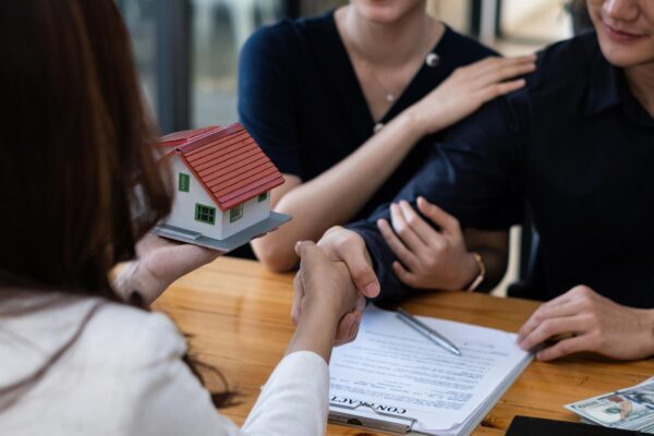 Protecție financiară: creditele ipotecare cu dobândă fixă pe întreaga perioadă