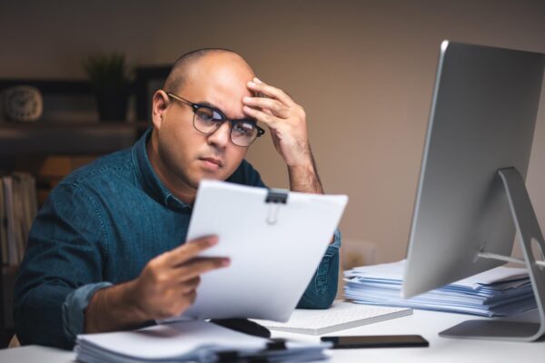 Ai depășit plafonul de TVA: ce faci în următoarele 10 zile